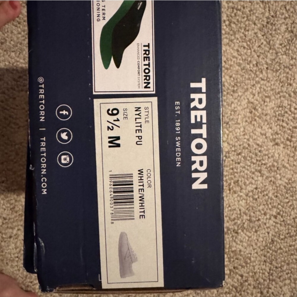 TRETORN WHITE TENNIS SHOES SNEAKERS 9.5M WOMEN NYLITE NEW IN BOX